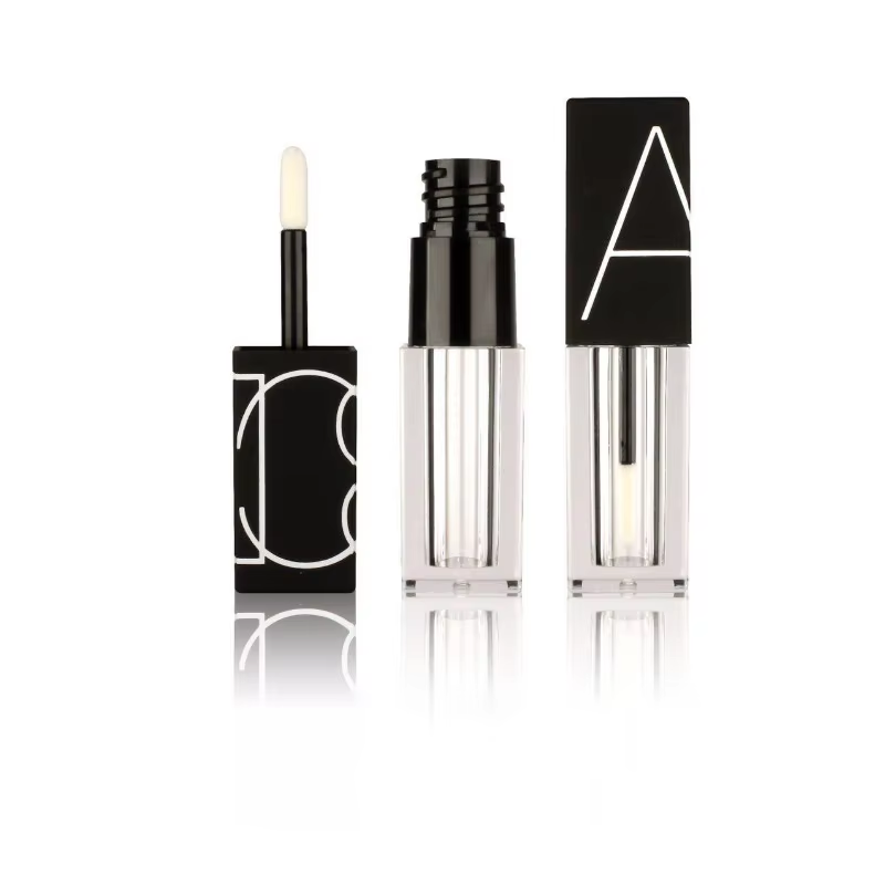 Buy Lip Oil Tubes
glass Lipgloss Tube
wavy Glass Lip Gloss Tubes Unique Product